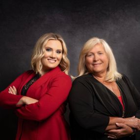 Bild von Kathy Vineyard & Amanda Vineyard-Gomez | The Vineyard Team - RE/MAX