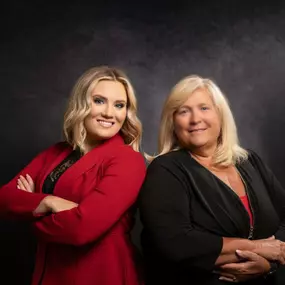 Bild von Kathy Vineyard & Amanda Vineyard-Gomez | The Vineyard Team - RE/MAX