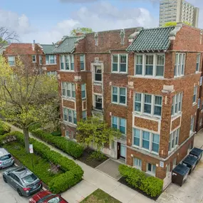 The Bryant at Oak Park apartments Building