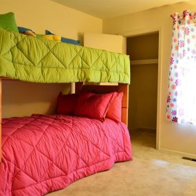 Kids Bedroom - Rossbrooke Apartments & Townhomes