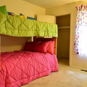 Kids Bedroom - Rossbrooke Apartments & Townhomes