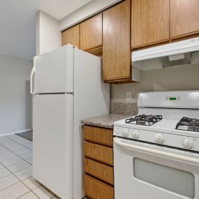 Kitchen at Alturas Paso Robles Apartment Homes