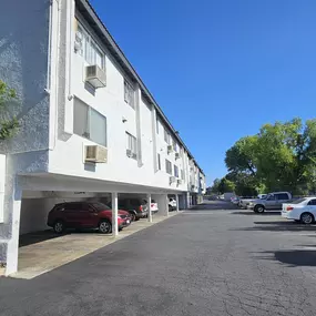 Bild von Alturas Paso Robles Apartment Homes