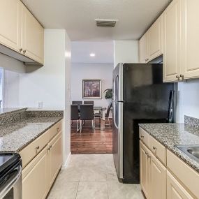 Augusta Court Apartments Kitchen