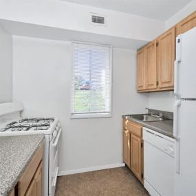 Kitchen at Briarwood Apartments