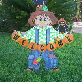 Welcome Scarecrow