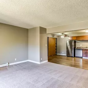 Bild von ReNew at Neill Lake