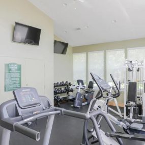Fitness Center at Cascades Overlook Apartments