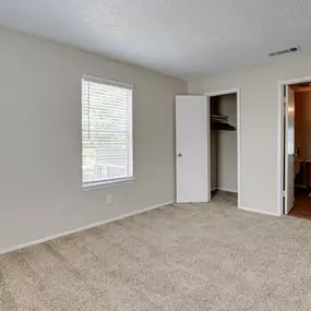 Bedroom with Dressing and Bathroom