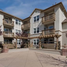 Building exterior at Meadow Wood at Alamo Creek