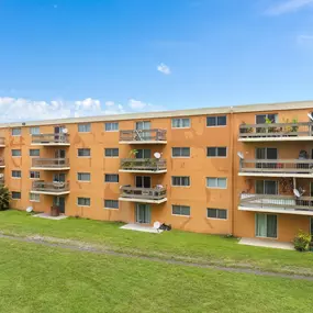 Apartment building