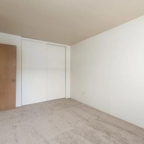 Living room at Meadowrock Apartments in Santa Rosa, CA 95403