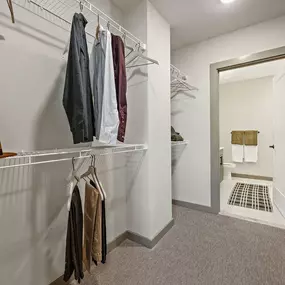 Walk-in closet