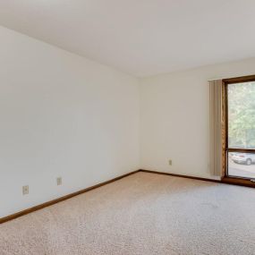 Bedroom at Wayzata Woods Apartments