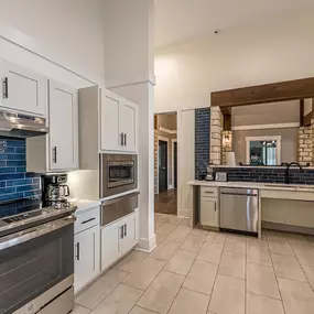 Community kitchen