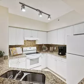 Open Kitchen