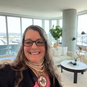 Bild von Terilynn Medrano, REALTOR | Keller Williams Realty Calabasas