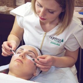 Clinical facial treatments Chicago, Illinois