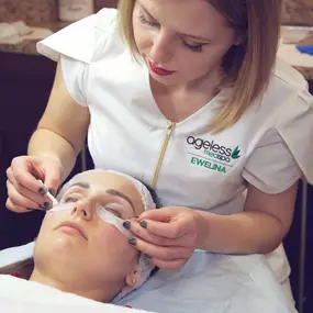 Clinical facial treatments Chicago, Illinois