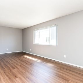 Living Space in the apartment at 3TEN, Illinois