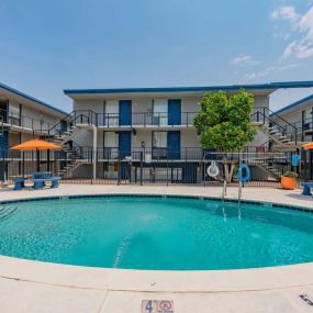 Pool At  Mark at 87 Apartments