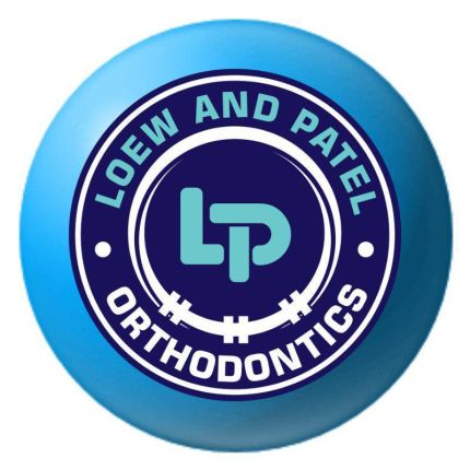 Logotyp från Loew & Patel Orthodontics