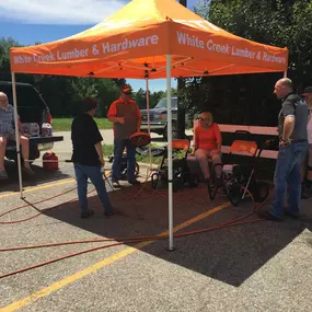 Bild von White Creek Lumber & Hardware LLC