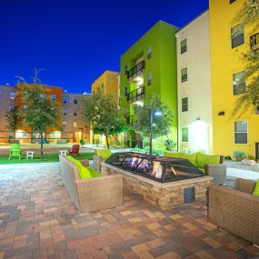 arizona state student apartments pool