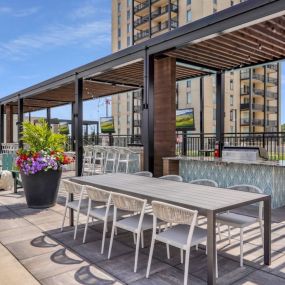 Grilling Stations on Amenity Deck