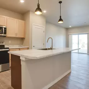 Pinehurst Kitchen, Pinehurst Apartments, Baxter