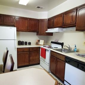 Kitchen Side - White Oaks Apartments