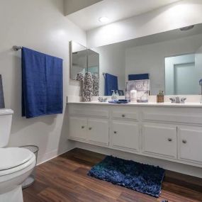 Bathroom at Park Avenue Apartments