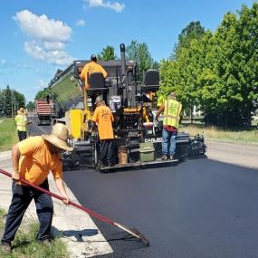 S&J Commercial Asphalt Resurfacing Services | SE Michigan