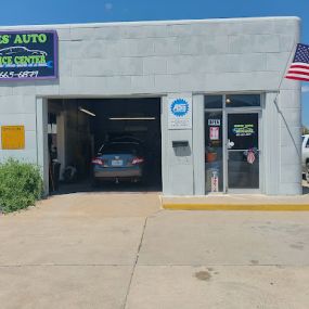 Bild von Mikes' Auto Service Center