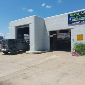 Bild von Mikes' Auto Service Center