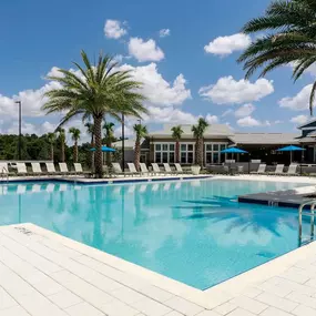 Beach-Style Zero-Entry Swimming Pool