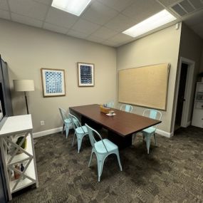 Interior office of Agent Holly