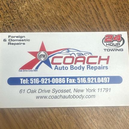 Logo de Coach Auto Body