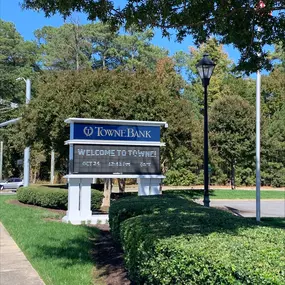 TowneBank Banking Office Suffolk, VA Godwin Blvd.