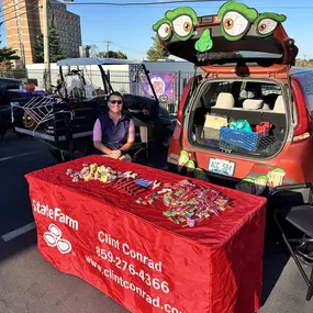 Happy Halloween! We had a great time participating in The Vue Lexington's first annual Trunk Or Treat event last night.