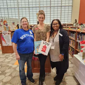 Our team member, Erica, read at a school today!