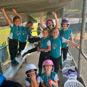 It was an honor to Sponsor the Teal Strikers this season!  The season had a slow start and the girls maintained a fun & supportive culture with great attitudes. They ended up with a trophy closing out the season with 3 wins in a row! We learn from our kiddos.
And well done Coach! @maliadelvecchio 
Proud to be a Slammers Mom & team Sponsor!