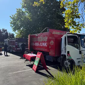 Bild von Junk King Roseville