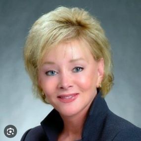 In March of 2005 Linda Huff hired me as a team member in her Camas State Farm office. Over the next 3 years she mentored me and taught me how to run a successful business. I’m very grateful for the opportunity that she gave me. Rest in Peace Linda ????