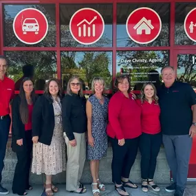 We were lucky enough to get a special visit from State Farm CEO and President, Jon Farney last month! 
Here are some photos of him visiting with Ginger, Rene and Sam from our Pullman office and Jamie, Judy and Shannon from our Valley and Downtown offices. He is a great leader and we’re thrilled he chose to visit our office!