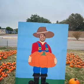 Team Photo shoot at the NW Hills GMC Pumpkin Patch Today ???? #mikeisyouragent