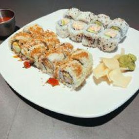 Bild von Tsunami Sushi Baton Rouge