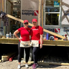 We had the best time volunteering the other week during Sea Island Habitat for Humanity Women Build Week! In one week, a group of women complete what typically takes a month and a half! So proud to be a sponsor for this great cause!