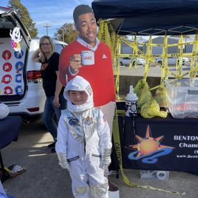 Jake had such a good time at the fall fest this year! He met many fun new friends and got to say hi to some old ones.