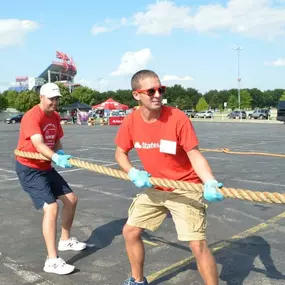 Last week my wife put on a crazy cool event for her work, Wheaton World Wide Moving | Bekins Van Lines. It was a truck pull fundraiser to benefit Give Kids The World and Move For Hunger, and she raised $20,000 for the two organizations. How great is that?! I was happy to sponsor a team to pull a 30-foot moving truck and was only a smidge sore after pulling it 100 feet.